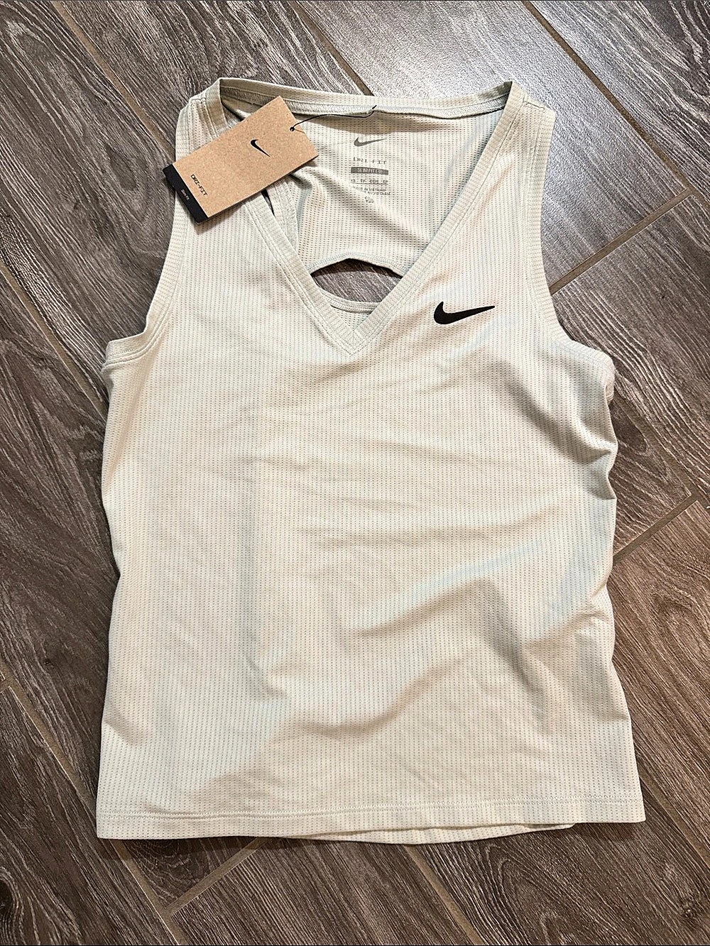Nike Dri-FIT slim fit tank top Womens Polyester Tank Top Mint Green Size XS NWT